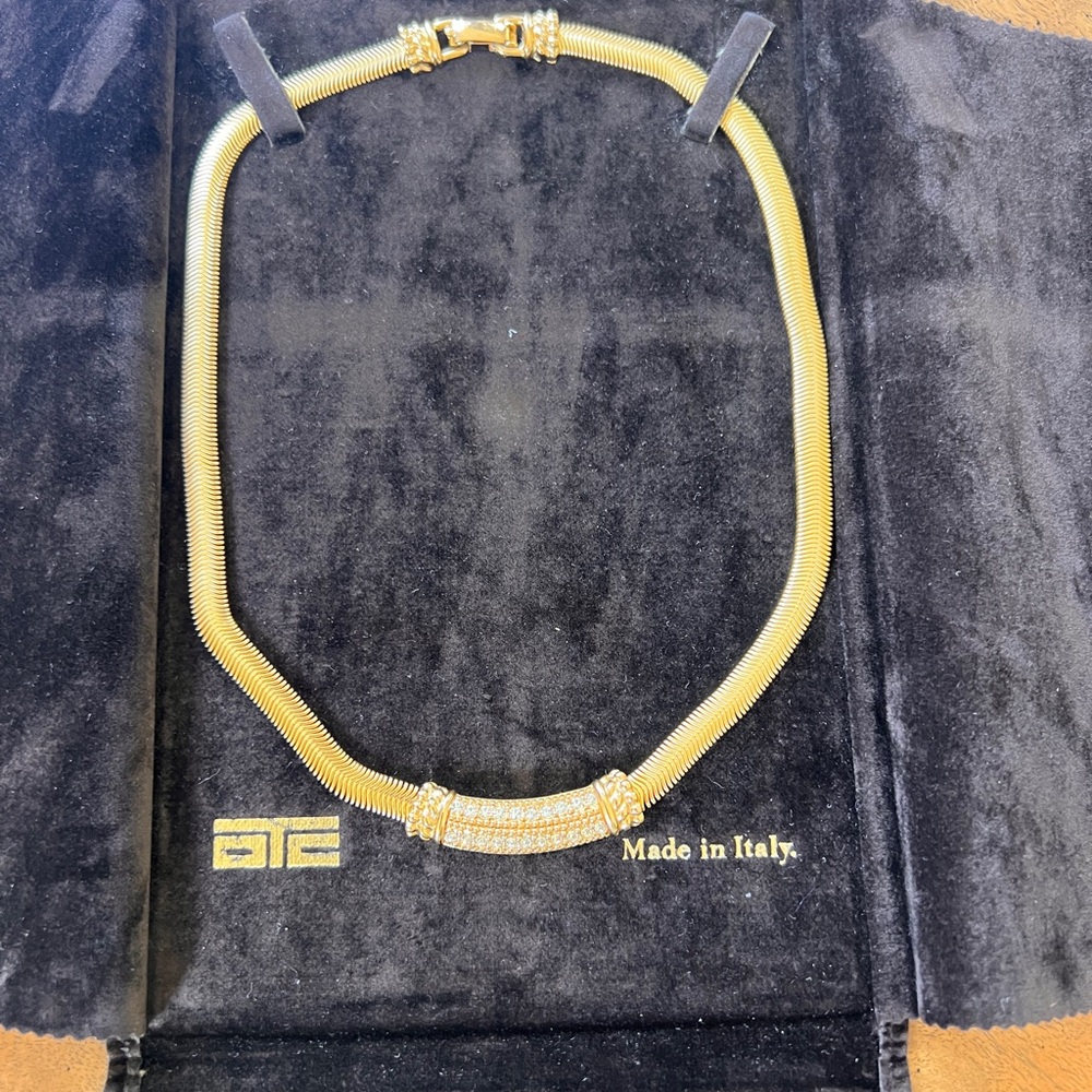 Dior Elegant Gold Necklace with white stones Accents